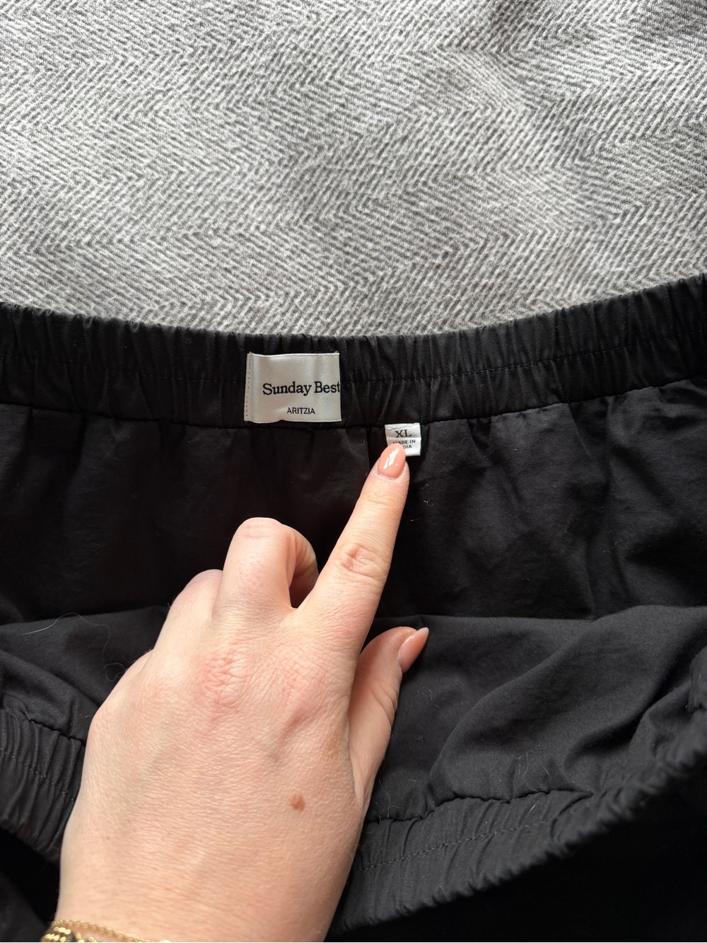 Aritzia Sunday Best Black Mini Skirt